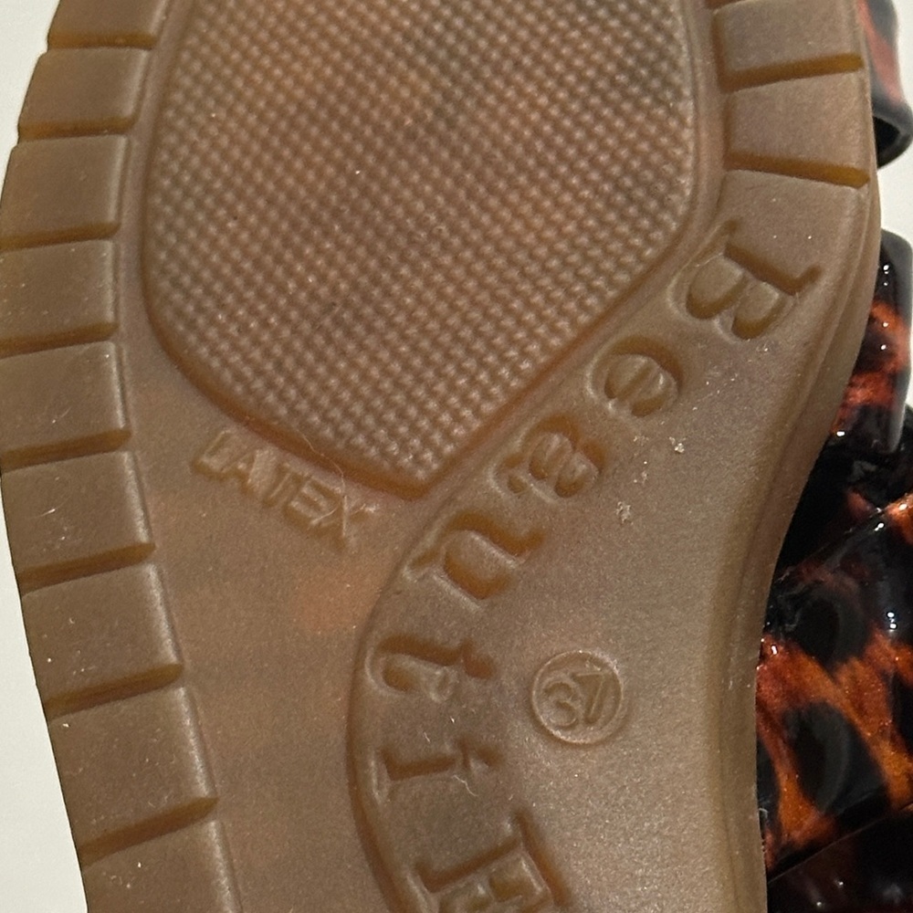 Beautifeel Women’s Sandal - Picture 6 of 6